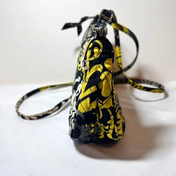 Vera Bradley (Retired) Baroque Small Purse-Black/Gold-Cloth-Pleated - Picture 11 of 15